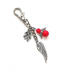Kľúčenky - Kľúčenka "krídlo" s anjelikom (červená) - 15619900_