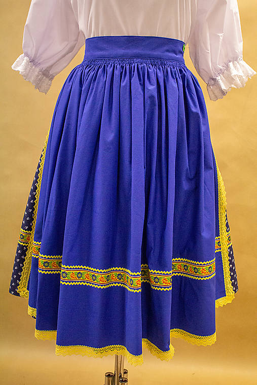 Sukne - Ženský folklórny komplet : modrá sukňa s modrou zásterkou (Komplet) - 15618732_