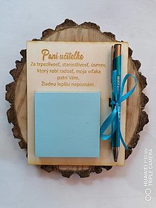 Tabuľky - Tabuľka s gravírovanym perom a blokom pre učiteľov_modré - 15621714_