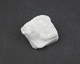 Minerály - Kremeň mliečny f415 - 15626888_