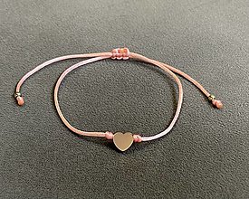 Náramky - Saténový náramok so srdiečkom z chirurgickej ocele vo farbe ružové zlato - 15631059_