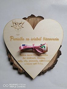 Papiernictvo - Drevena pohľadnica k birmovke srdce (Personalizovane srdce s menom dieťaťa alebo menom darujuceho) - 15631691_