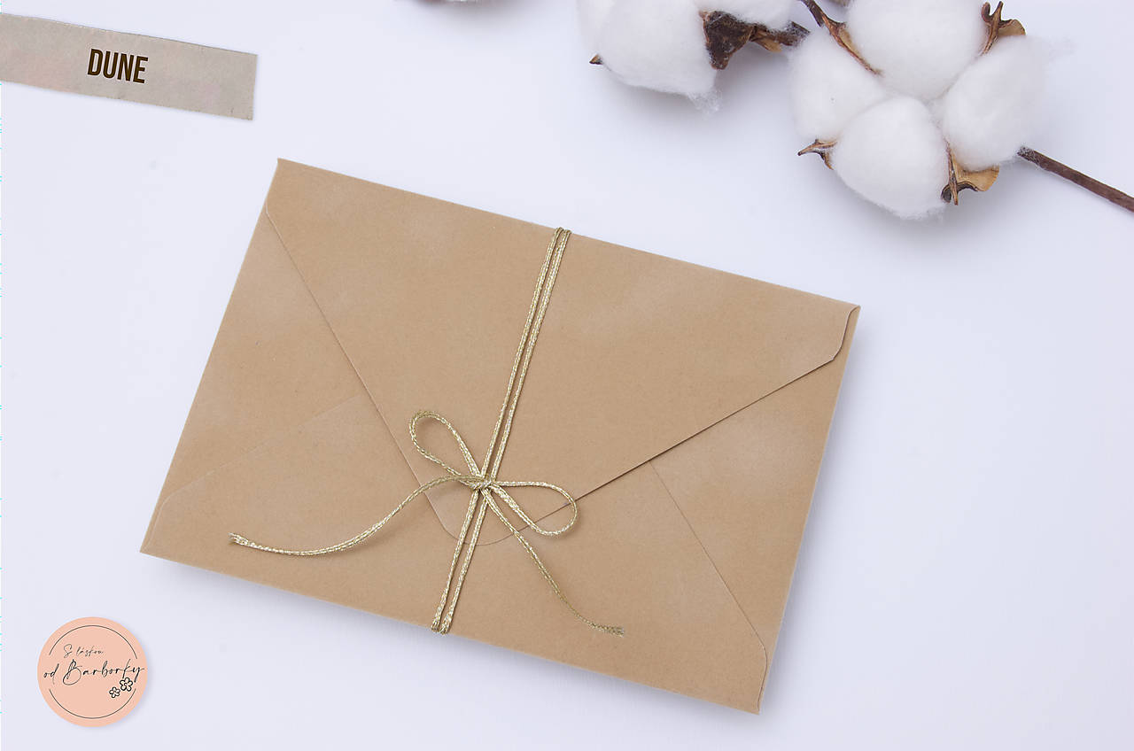 Semišová obálka Dune