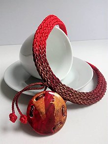 Náhrdelníky - Textilný náhrdelník červený - "Čerešňový" - 15636990_