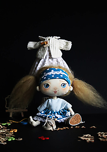 Hračky - Priateľky do kabelky. Textilná bábika princezka Mariela - 15640819_