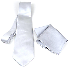 Pánske doplnky - SET Hodvábna kravata + vreckovka v striebornej farbe, ručná výroba - 15642175_