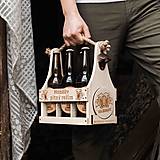 Nábytok - Drevená prepravka s otvárakom na pivo – 6 pív (S podpivníkom + gravir na obe strany) - 15641173_