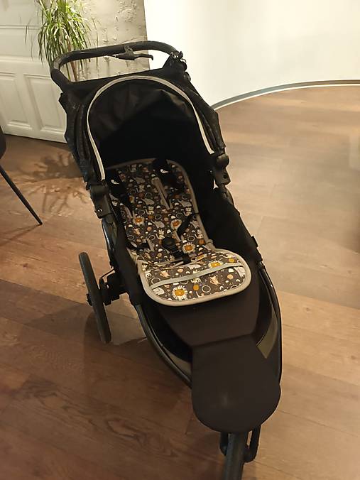 Detský textil - Vlnienka podložka do kočíka BABY JOGGER summit x3 100 % merino Top Super Wash Grey Cirkus slon a lev - 15645372_