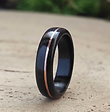 Prstene - Ebenový prsteň s meďou - 15645088_