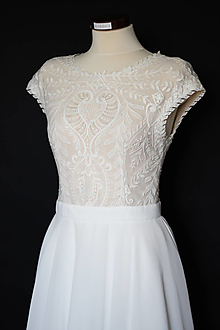 Šaty - Boho svadobné šaty vyšívané bavlnou s viacvrstvovou bohatou sukňou - 15645092_