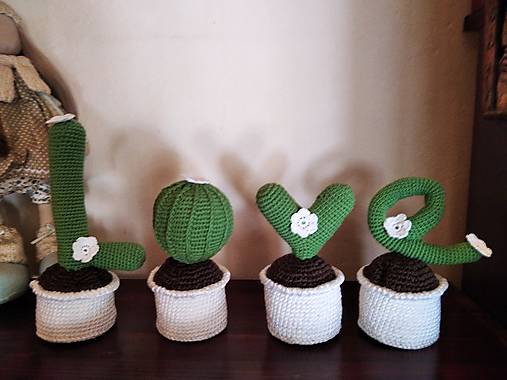 Dekorácie - LOVE - kaktusy - 15645883_