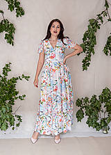 Šaty - Pestrofarebné maxi šaty s výrazným pásom a riasenou sukňou (Gypsofila) - 15649745_