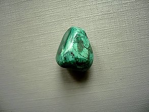 Minerály - Troml. kámen – malachit 15 mm, č.52f - 15668353_