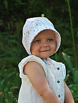 Detské čiapky - Ľahučký detský čepiec Hana mušelín/bambus - 15670638_