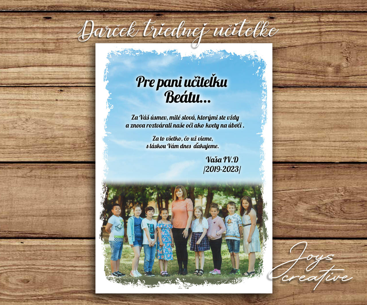 Poďakovanie na koniec školského roka, tabuľa s fotkou pre pani učiteľku (verzia s doplnenou oblohou biely rám)