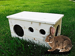Pre zvieratá - Drevený handmade domček SMREK (veľ. M - králik) - 15670292_