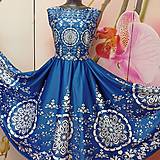 Šaty - Spoločenské šaty Floral Folk " Modrotlač " , bez rukáva - 15676411_