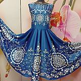Šaty - Spoločenské šaty Floral Folk " Modrotlač " , bez rukáva - 15676414_