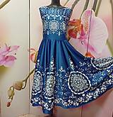 Šaty - Spoločenské šaty Floral Folk " Modrotlač " , bez rukáva - 15676415_