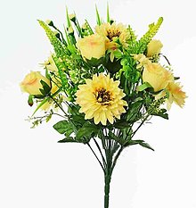 Iný materiál - Dušičky - kytica z ruží a chryzantém 50cm - dekorácia (Žltá) - 15678550_