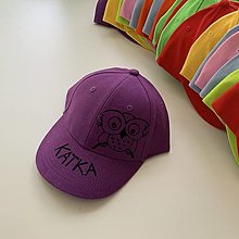 Čiapky, čelenky, klobúky - Maľovaná detská šiltovka so sovou a menom (Fialová) - 15678589_