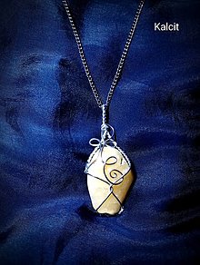 Náhrdelníky - náhrdelník s kalcitom - 15683733_