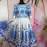 Šaty - Spoločenské šaty Floral Folk " Azulejo " - 15684595_