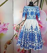 Šaty - Spoločenské šaty Floral Folk " Azulejo " - 15684597_