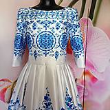Šaty - Spoločenské šaty Floral Folk " Azulejo " - 15684600_