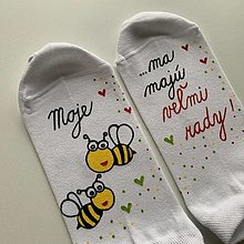 Ponožky, pančuchy, obuv - Maľované ponožky pre PANI UČITEĽKU včielok (Vhodné aj pre včelárku :) biele členkové) - 15693195_
