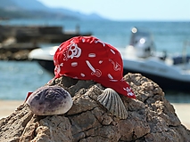 Detské čiapky - Letný detský šilt pirát na červenej - 15706704_