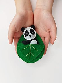 Hračky - Lístok so zvieratkom (panda) - 15708044_