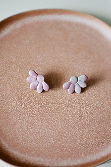 Náušnice - Half Kvetinové Náušnice (fialové) - 15710083_