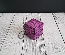 Kľúčenky - Prívesok kocka  (Fialový) - 15716655_