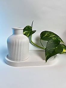 Dekorácie - Váza na sušené kvety | Sadrová váza | Ručne vyrobený darček - 15716165_