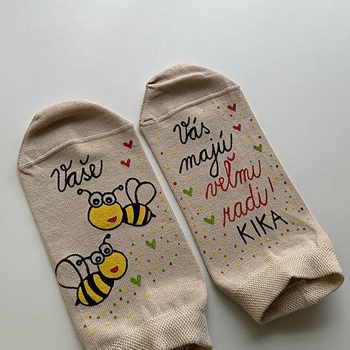 Maľované ponožky pre PANI UČITEĽKU včielok (béžové členkové)