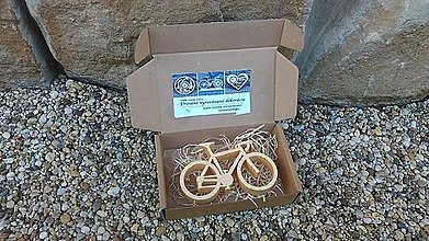 Dekorácie - Malý drevený bicykel - pretekársky - 15723799_