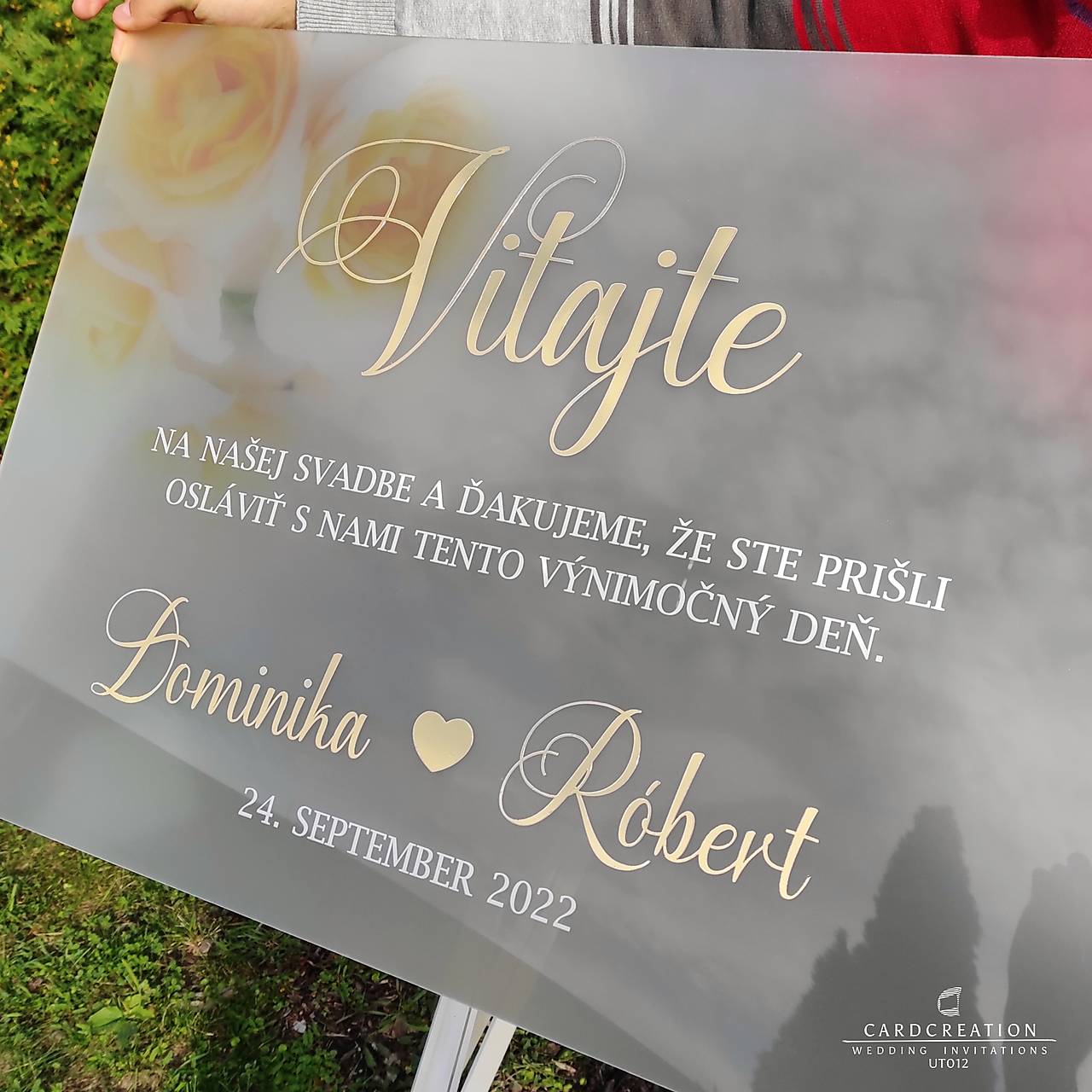 Transparentná svadobná uvítacia tabuľa UT012