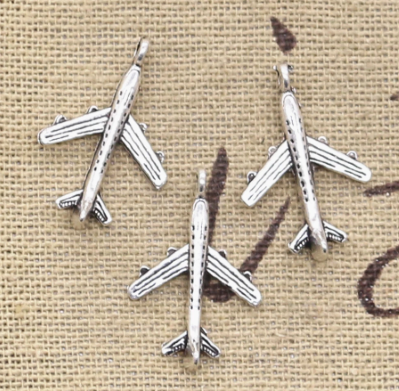 PR102 Prívesok LIETADLO 2,2 x 1,4 cm