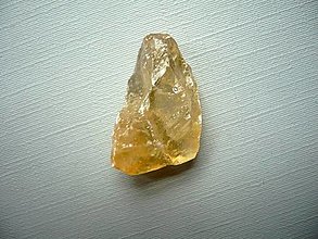Minerály - Surový medový kalcit 25 mm, č.126f - 15733696_