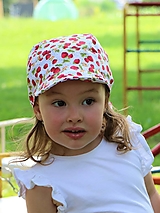 Detské čiapky - Letný detský šilt mini jahôdky - 15736364_