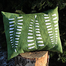 Úžitkový textil - Polštář zelený s bílým motivem - 15738103_