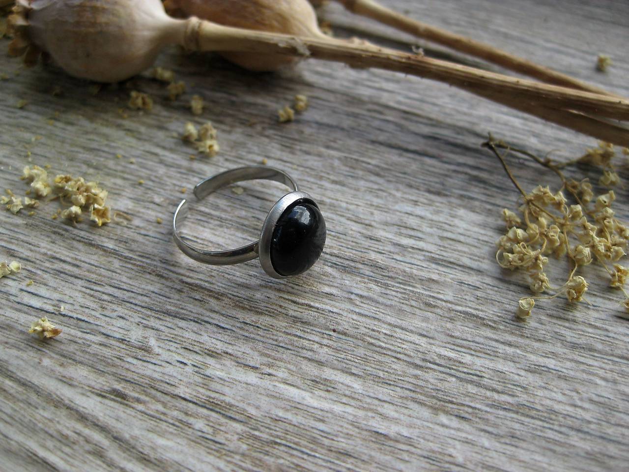 Prsteň s minerálom 10 mm - chirurgická oceľ (s čiernym achátom, č.  3717)
