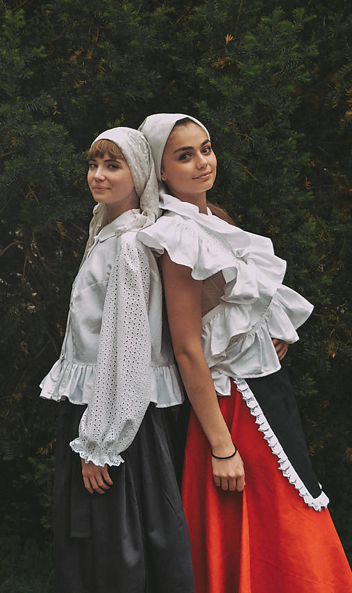 Blúzka s guľatým golierikom Sofia na mieru