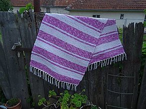 Úžitkový textil - Tkaný koberec fialovo-ružový - 15741353_