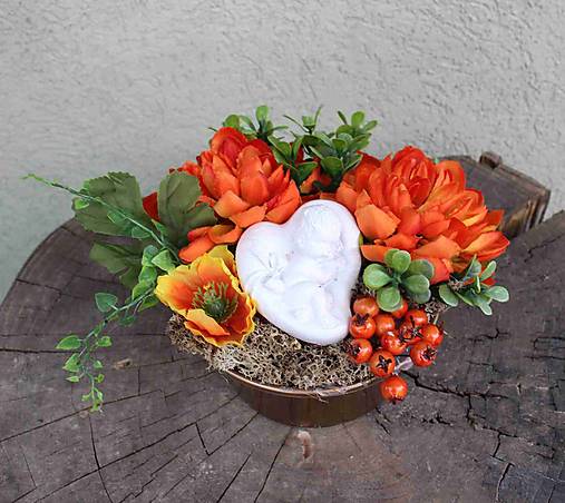 Dekorácie - Dušičky - ikebana na hrob Greta s anjelikom - 15742556_