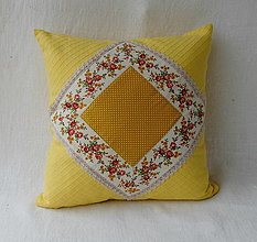 Úžitkový textil - Slniečkové romantické vankúše - návliečky (Žltá s kosoštvorcom) - 15742781_
