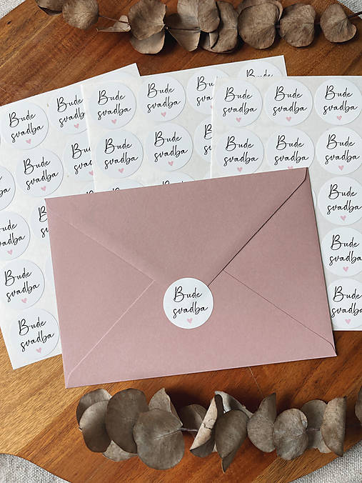 Úložné priestory & Organizácia - Nálepky Bude svadba ružové srdiečko - 20ks - 15747914_