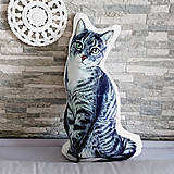 Úžitkový textil - Vankúš v tvare mačky - 15750416_