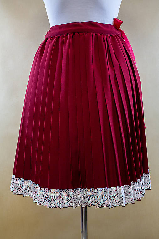 Ručne plisovaná sukňa – Adelka